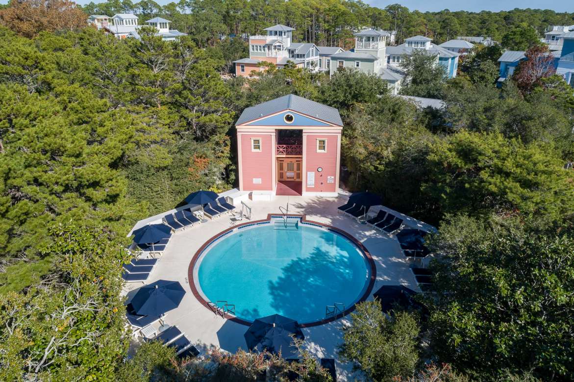 Seaside Amenities - Pool at Community Center